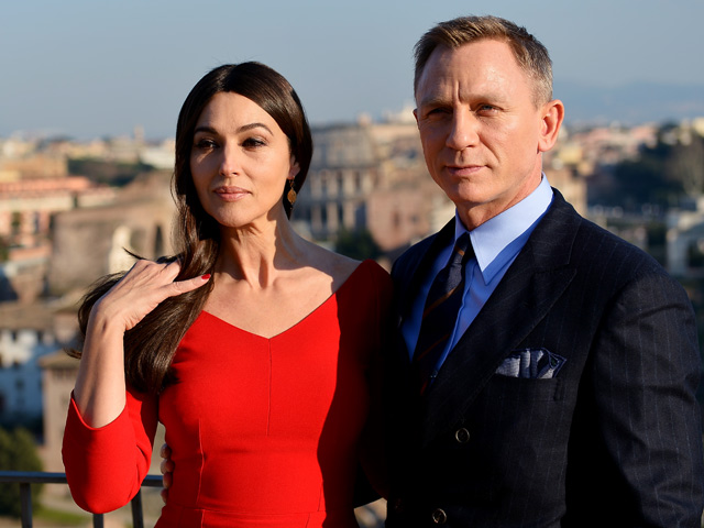 Photo of Daniel Dambakan Monica Bellucci Jadi Bond Girl