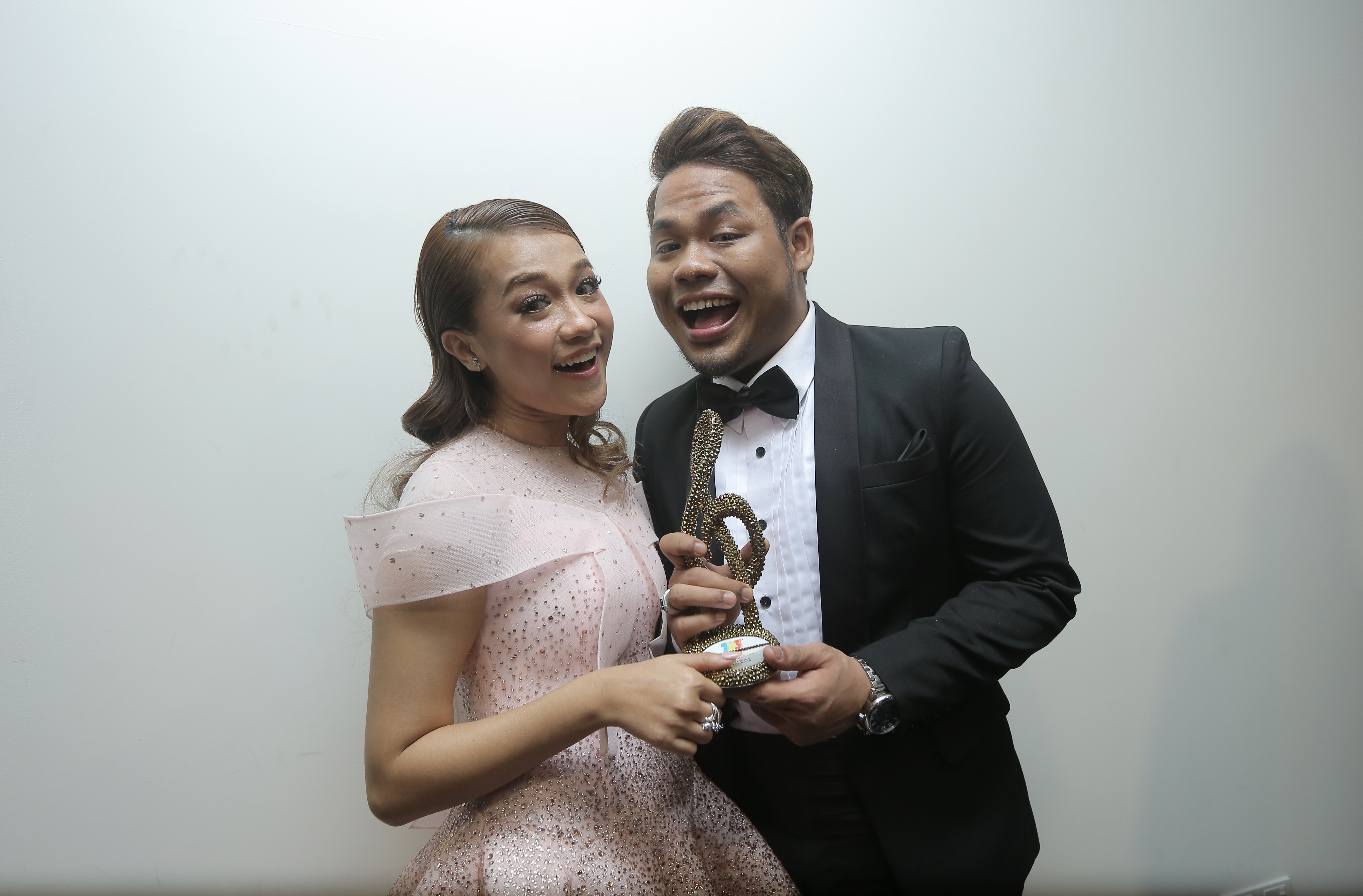 Photo of Ernie Zakri & Syamel Mahu Kekal Sebagai Rakan Duet