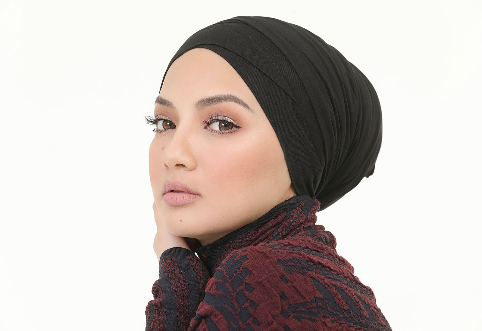Photo of Turban Jadi Pilihan Naelofar Hijab Untuk Koleksi Terkini