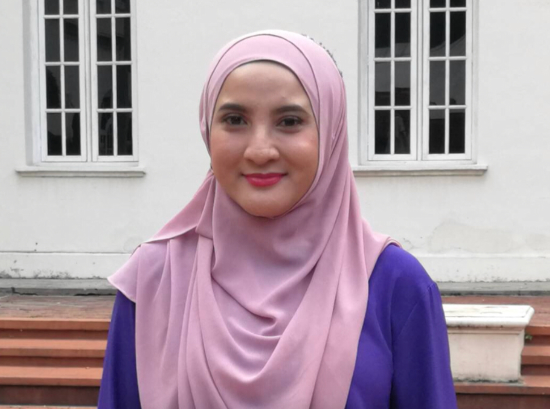 Photo of “Kumpulan De Fam Telah Kembalikan Kegemilangan Elite” – Azza