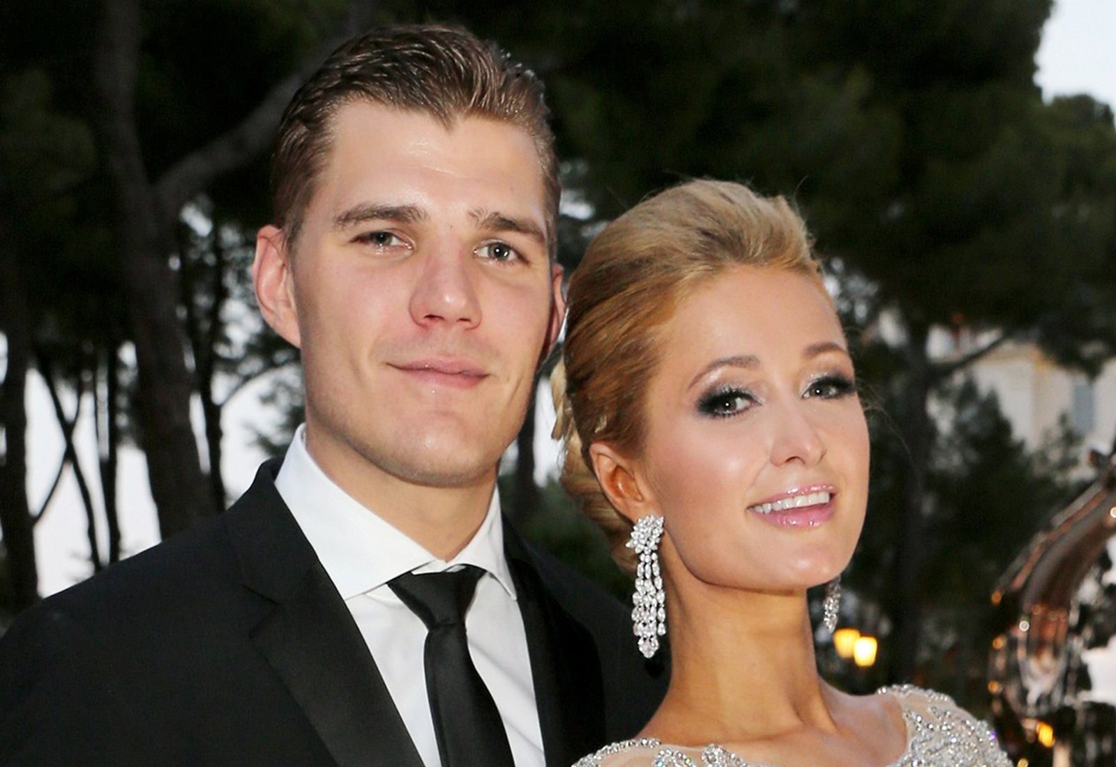 Photo of Paris Hilton, Chris Zylka Rancang Kahwin Pada 11 November Ini