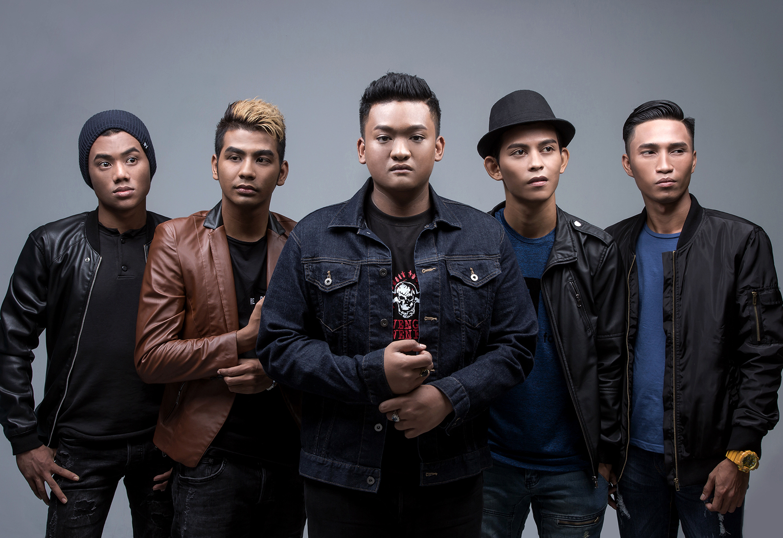 tiga tahun cipta nama projector band tampil konsert sulung tiga tahun cipta nama projector band tampil konsert sulung