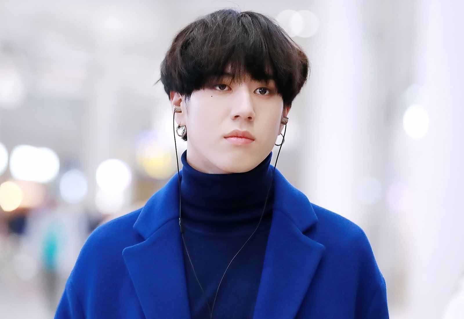 Photo of Yugyeom GOT7 Dapat Pujian Peminat Bantu Gadis Angkat Beg