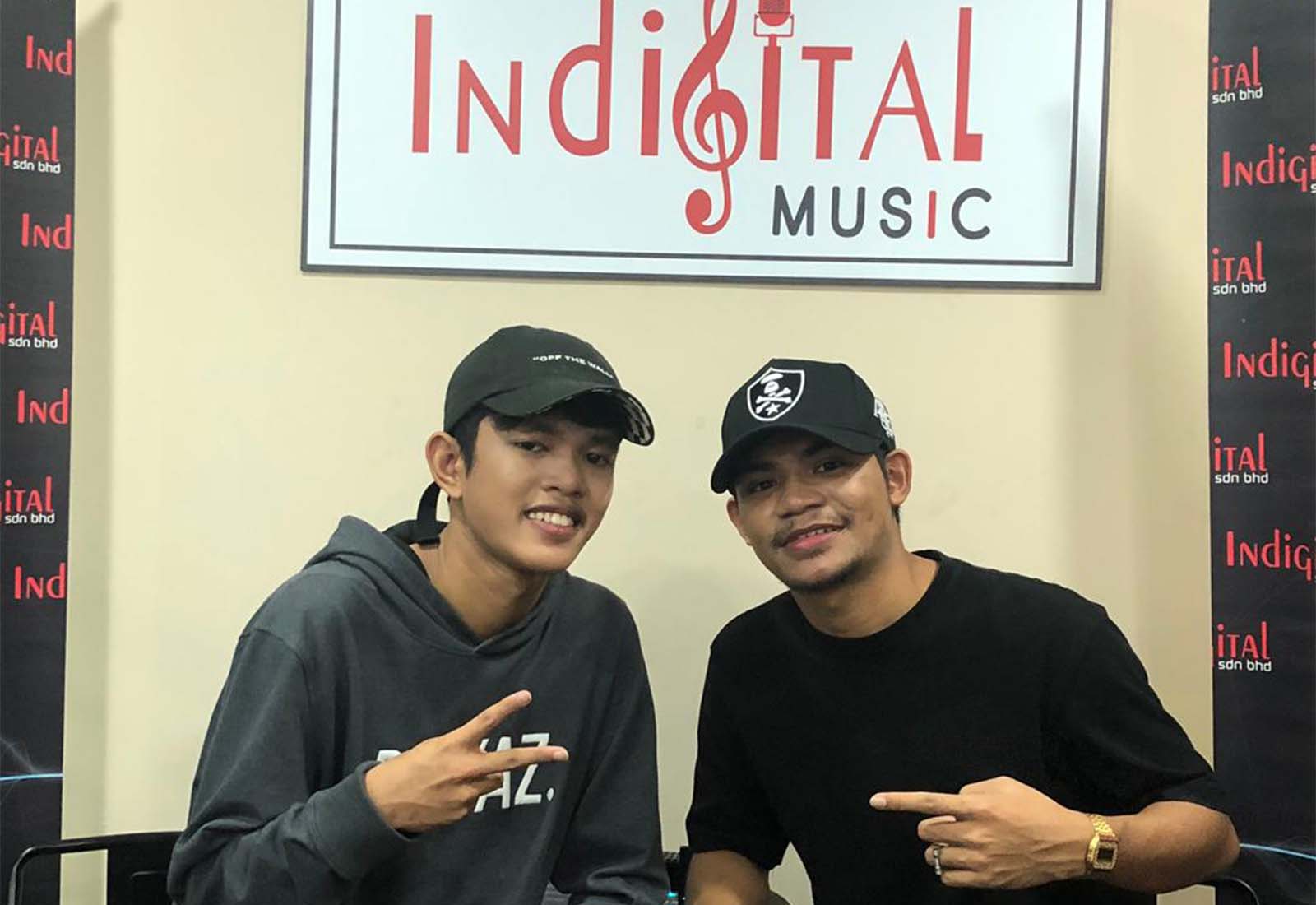 Photo of Kontroversi Zynakal Beri Ilham Yonny Boii Hasilkan Lagu Sakit
