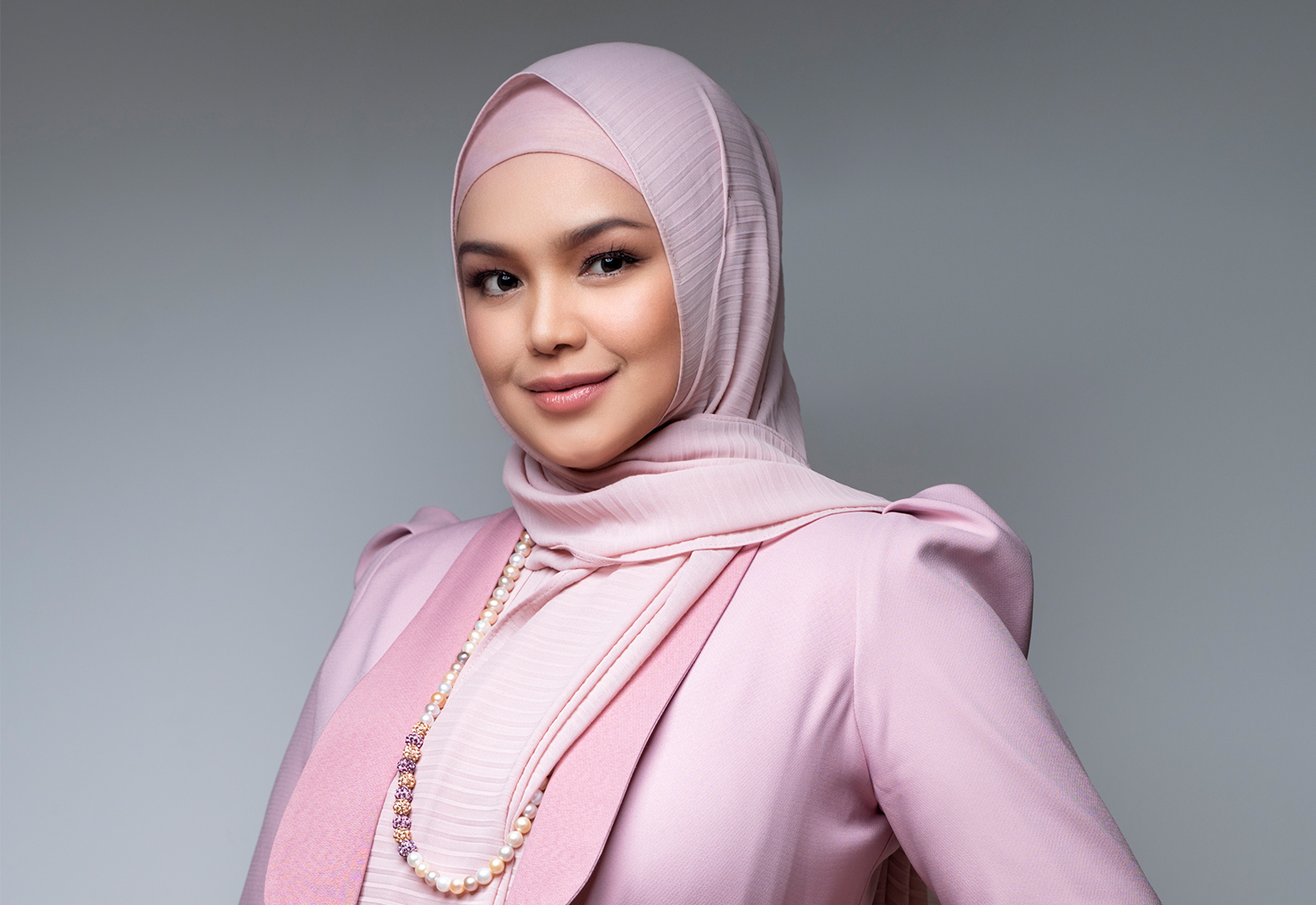 Siti Nurhaliza Dedikasi Muzik Video Kuasa Cintamu Untuk Siti Aafiyah 