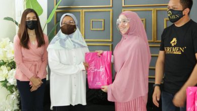 Photo of Menjelang Detik Hari Perkahwinan, Intan Ladyana Hulur Sumbangan Kepada Ibu Tunggal