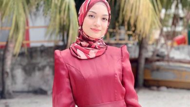 Photo of Suami Izinkan Amyra Rosli Lakukan Adegan Bersentuhan Dengan Pelakon Lelaki Asalkan Berlapik