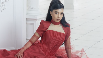 Photo of Jarang Naik Pentas Nyanyi Lagu Sendiri, Ada Yang Sangka Syafinaz Selamat Sekadar Guru Vokal