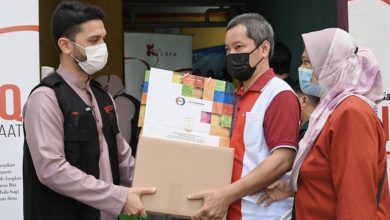 Photo of PU Riz Teruskan Misi Bantuan, Serahkan Sumbangan Kepada 166 Individu OKU