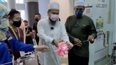 Photo of Baru Dua Hari Kehilangan Ayah Tercinta, Ustaz Ebit Lew Terus Sambung Buat Kerja-Kerja Kebajikan