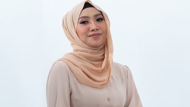 Photo of Yuka Kharisma Dedikasi Lagu Melihatmu Bahagia Buat Ibu Tercinta, Akan Menangis Setiap Kali Ketika Proses Rakaman
