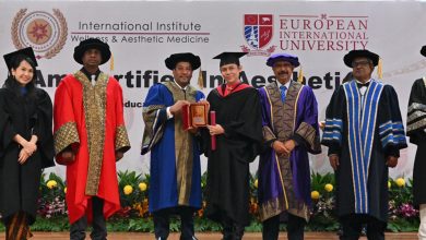 Photo of Dr Idzu Terima Anugerah Pencapaian Tertinggi High Achiever Award-Top In Class European International University