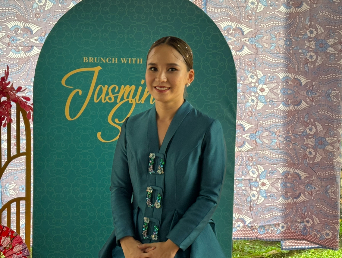 Berehat Berlakon Setahun, Jasmine Suraya Sambung Belajar Di Amerika ...