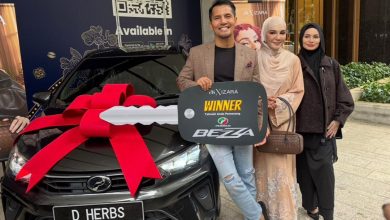 Photo of Aliff Syukri & Izara Aishah Jalin Kolaborasi Menerusi Koleksi Beg Tangan ‘AS X Izara’, Tawar Hadiah Kereta Kepada Pembeli Bertuah